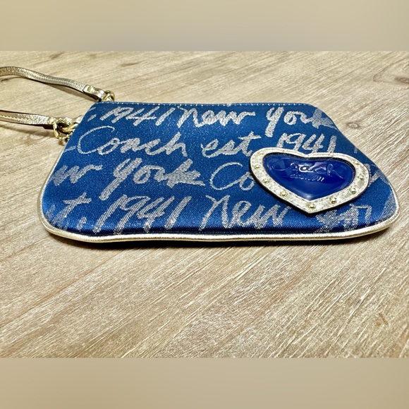 Coach Wristlet Navy & Gold - Picture 6 of 8